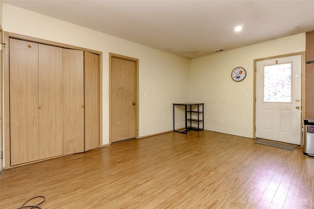 9910 140th Street Ct E, Puyallup, WA 98373