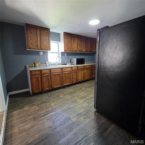 2107 Monroe Street, Granite City, IL 62040