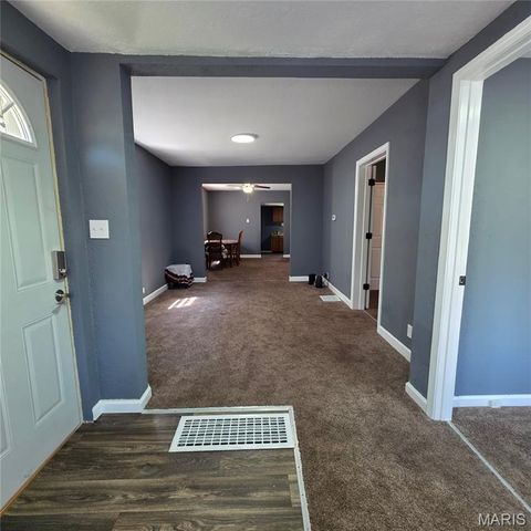 2107 Monroe Street, Granite City, IL 62040