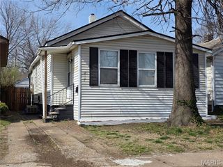 2107 Monroe Street, Granite City, IL 62040