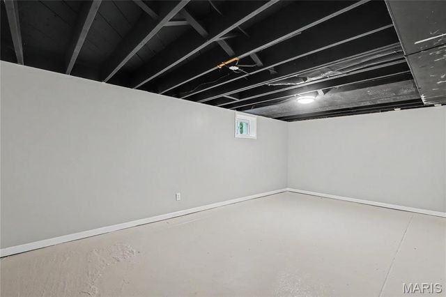 6933 Melrose Avenue, University City, MO 63130