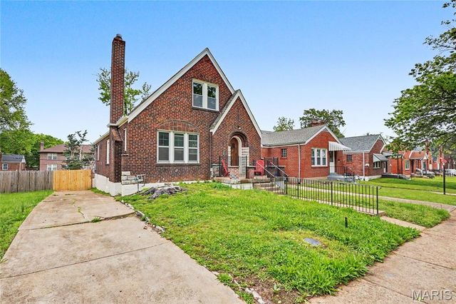6933 Melrose Avenue, University City, MO 63130