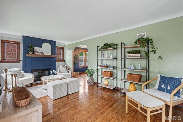 6933 Melrose Avenue, University City, MO 63130