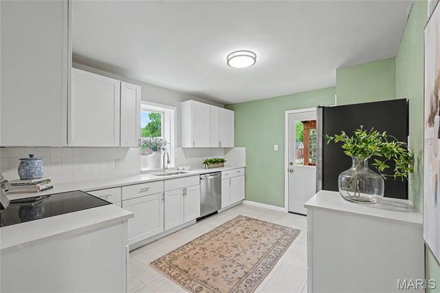 6933 Melrose Avenue, University City, MO 63130