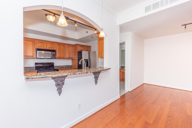 283 S Zeeb Road 212, Scio Twp, MI 48103