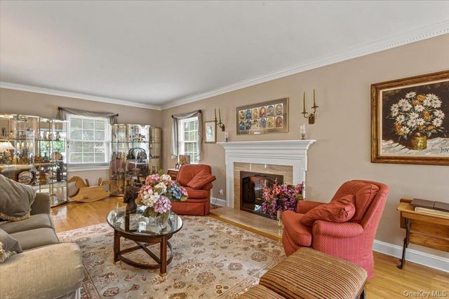 24 Overlook Road, Great Neck, NY 11020