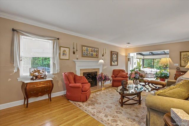 24 Overlook Road, Great Neck, NY 11020