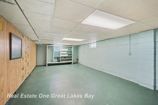 300 W Smith Street, Bay City, MI 48706