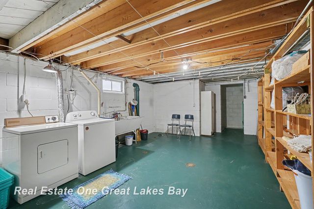 300 W Smith Street, Bay City, MI 48706