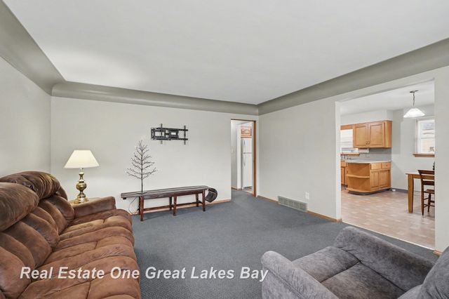 300 W Smith Street, Bay City, MI 48706