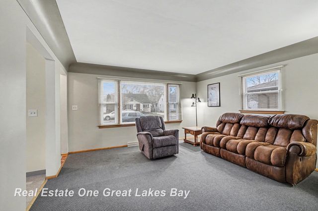 300 W Smith Street, Bay City, MI 48706