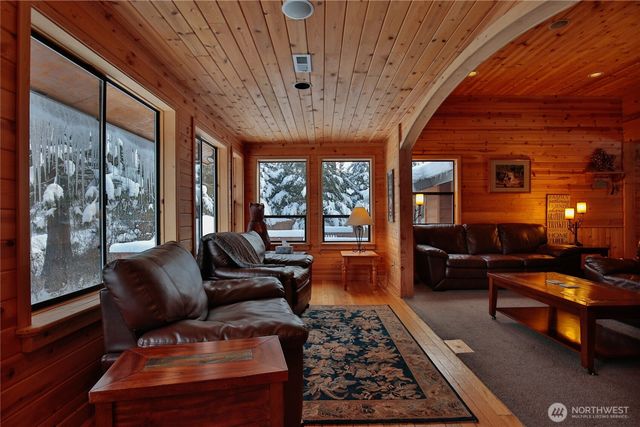 12728 Wilson Street, Leavenworth, WA 98826