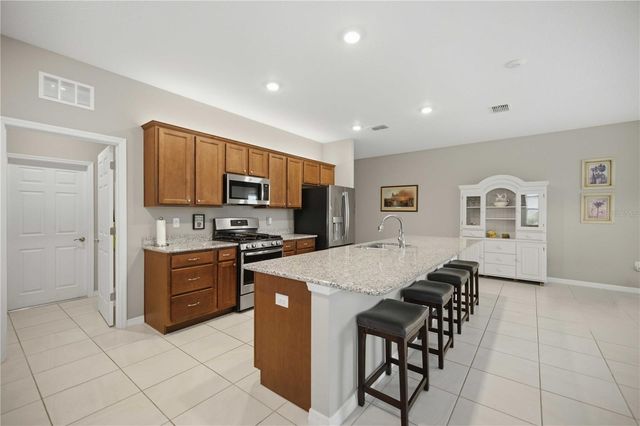 8525 SW 79TH AVENUE, Ocala, FL 34476