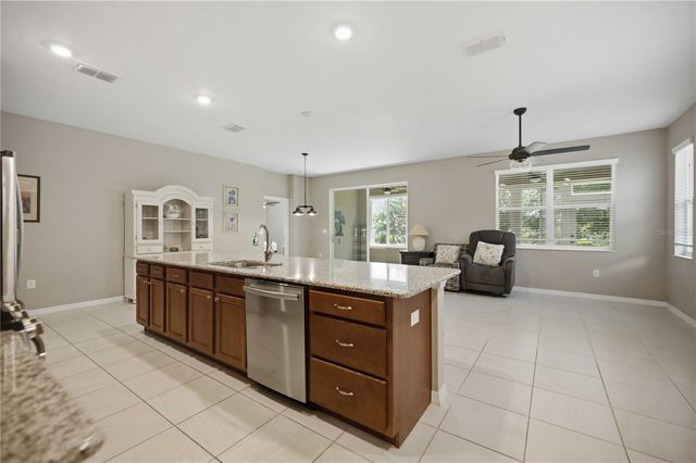 8525 SW 79TH AVENUE, Ocala, FL 34476
