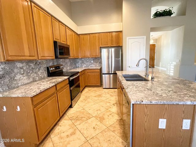 2260 W Megan Street, Chandler, AZ 85224