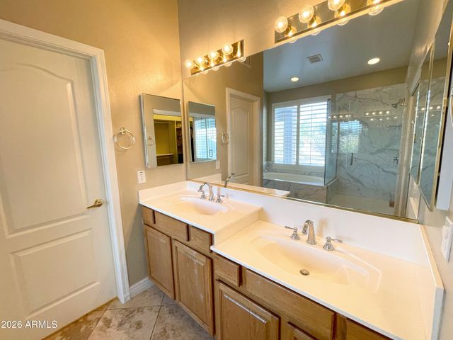 2260 W Megan Street, Chandler, AZ 85224