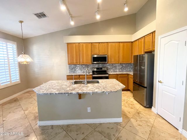 2260 W Megan Street, Chandler, AZ 85224