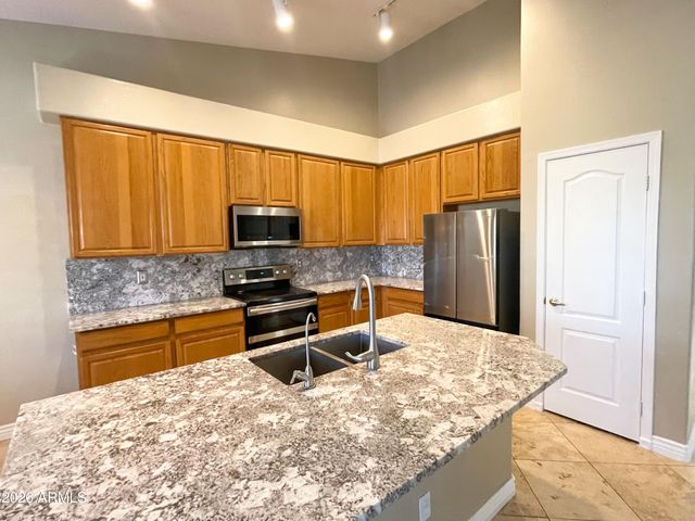 2260 W Megan Street, Chandler, AZ 85224