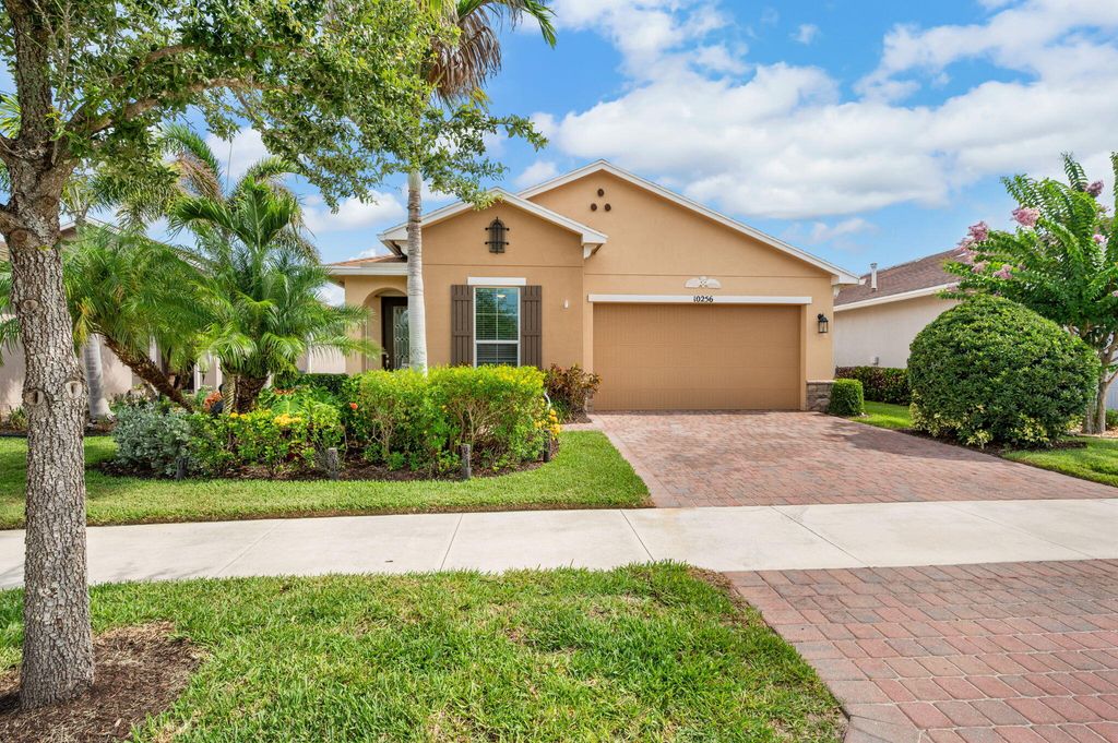 10256 SW Indian Lilac Trail, Port St. Lucie, Port St Lucie, FL 34987