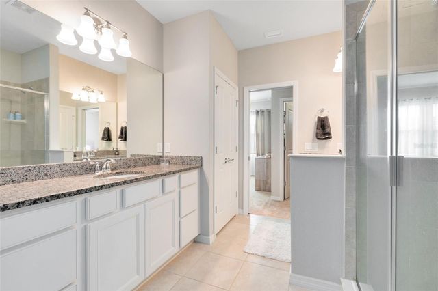 586 PIAZZA POINT, Oviedo, FL 32765