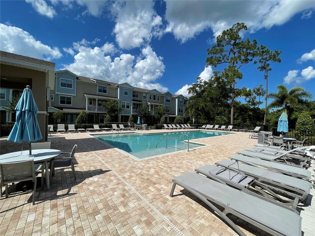 586 PIAZZA POINT, Oviedo, FL 32765