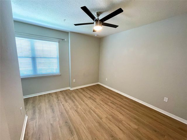 586 PIAZZA POINT, Oviedo, FL 32765