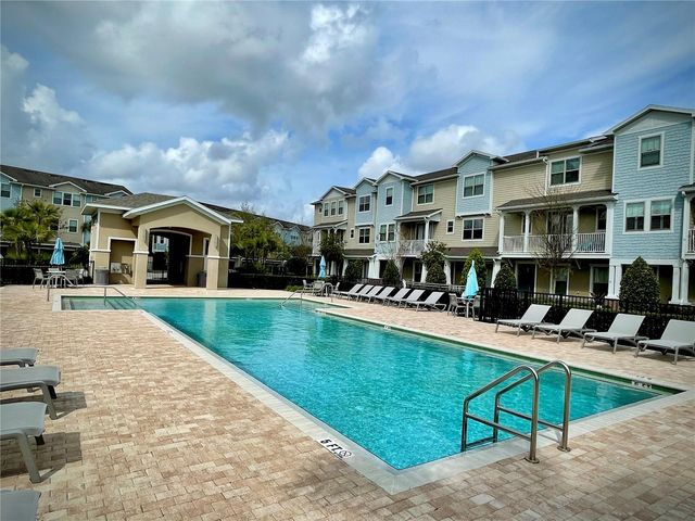 586 PIAZZA POINT, Oviedo, FL 32765
