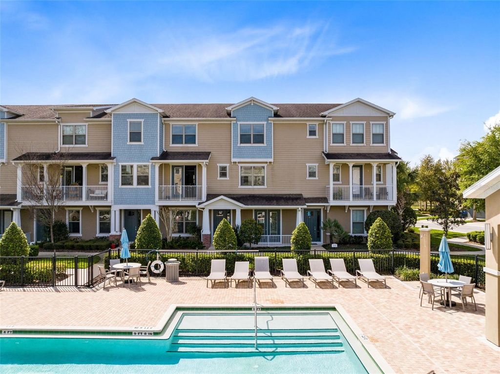 586 PIAZZA POINT, Oviedo, FL 32765