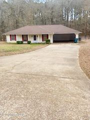 115 Pine Creek Cove, Terry, MS 39170