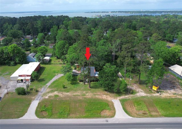 11505 W Us Highway 190 W, Livingston, TX 77351