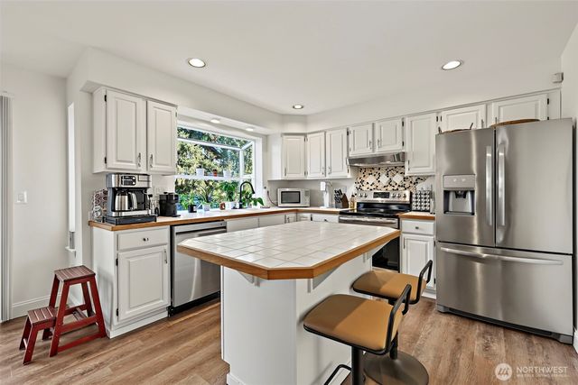 5119 Nathan Loop SE, Auburn, WA 98092