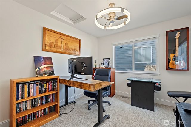 5119 Nathan Loop SE, Auburn, WA 98092
