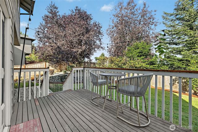 5119 Nathan Loop SE, Auburn, WA 98092