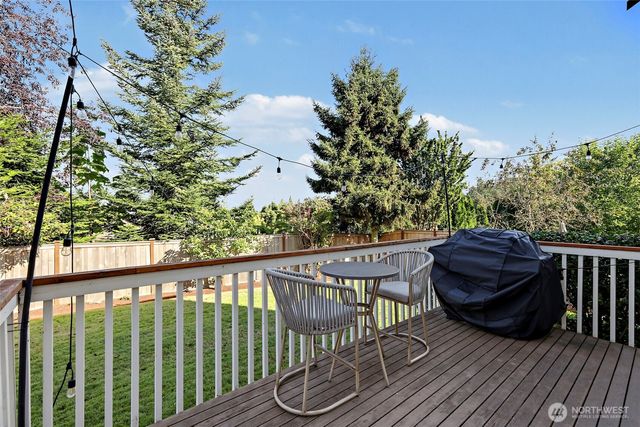 5119 Nathan Loop SE, Auburn, WA 98092