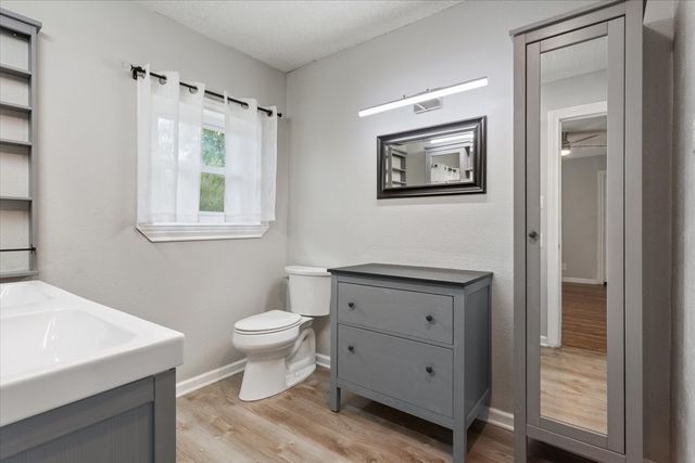 200 Karma Drive, Woodway, TX 76712
