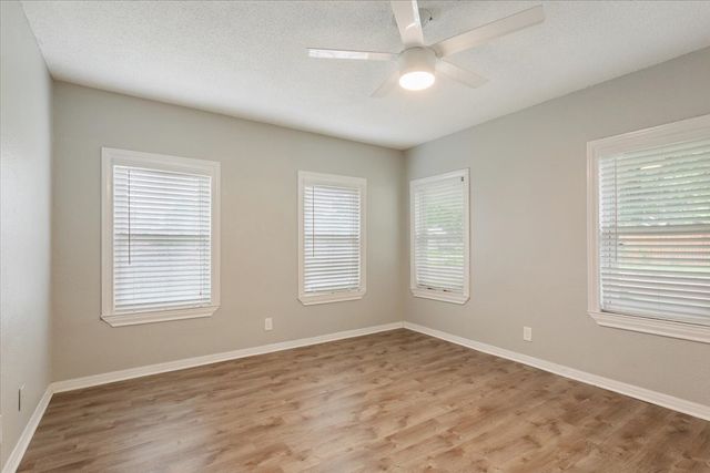 200 Karma Drive, Woodway, TX 76712