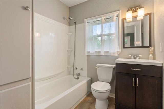 200 Karma Drive, Woodway, TX 76712