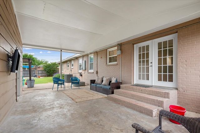 200 Karma Drive, Woodway, TX 76712