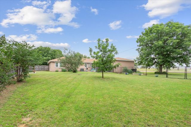 200 Karma Drive, Woodway, TX 76712
