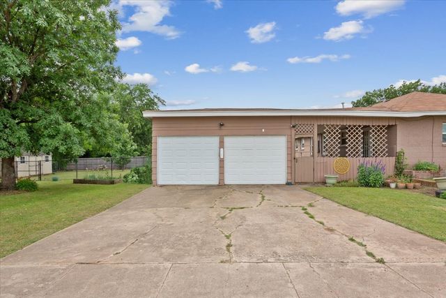 200 Karma Drive, Woodway, TX 76712