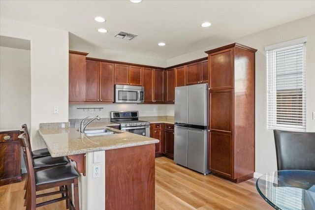 1000 Impressionist Loop, Roseville, CA 95747