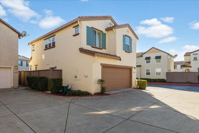 1000 Impressionist Loop, Roseville, CA 95747