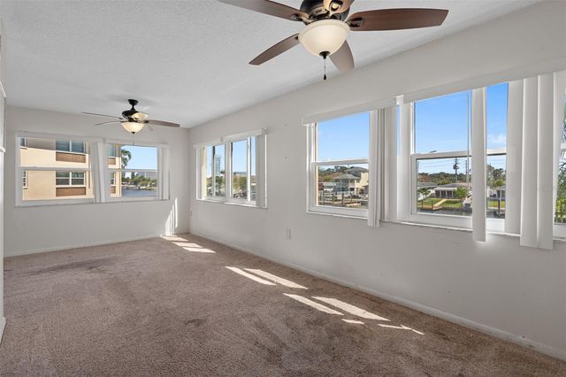 4660 MARINE PARKWAY 206, New Port Richey, FL 34652