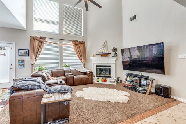 4838 Stetson Drive N, Fort Worth, TX 76244