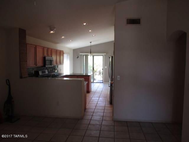 10385 E Ravenswood Street, Tucson, AZ 85747