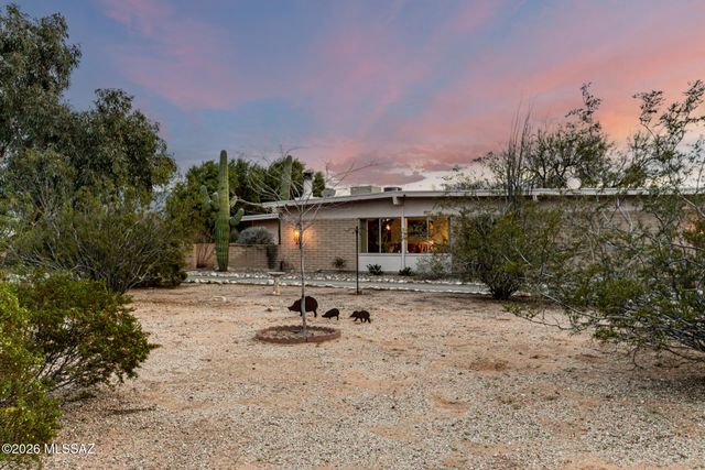 10360 E Glenn Street, Tucson, AZ 85749