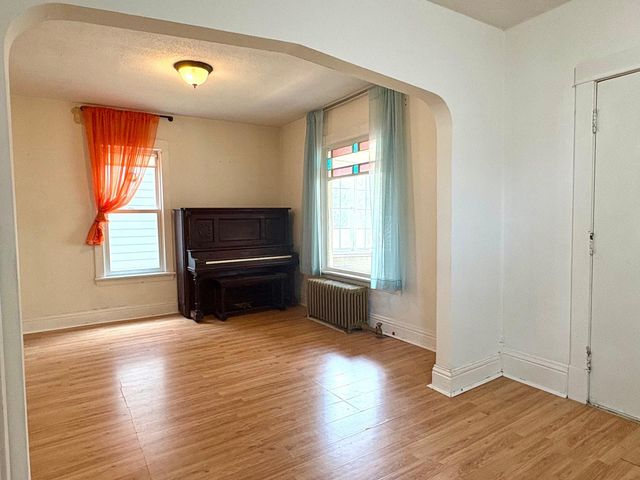 1712 8th Avenue N, Minneapolis, MN 55411