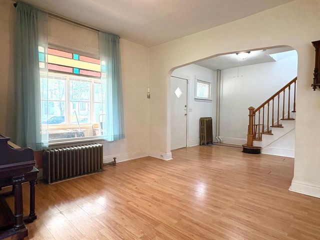 1712 8th Avenue N, Minneapolis, MN 55411