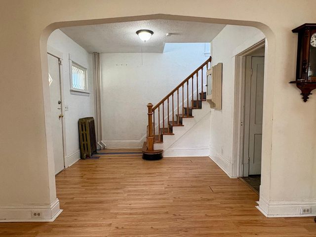 1712 8th Avenue N, Minneapolis, MN 55411
