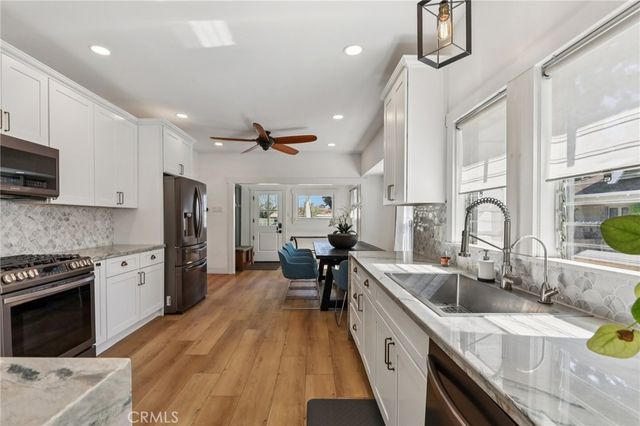 230 S B 1, Tustin, CA 92780